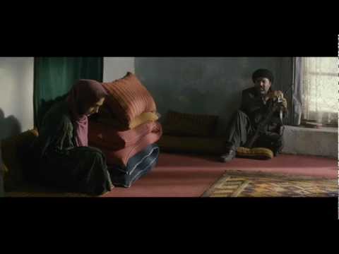 SYNGUÉ SABOUR - Pierre de patience - Extrait 2