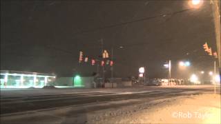 preview picture of video 'Clyde, Ohio 1-25-14 High Winds and Snow'