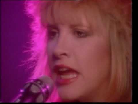 Stevie Nicks - Talk to me (Live at Red Rocks)