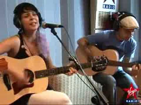 Pascale Picard - Gate 22 (live acoustic Virgin Radio)