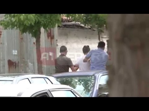 A1 Report - Gardiania joshte "bosët", ish gardisti i shantazhonte, kapen