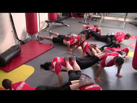 Crazy 10 person push up!