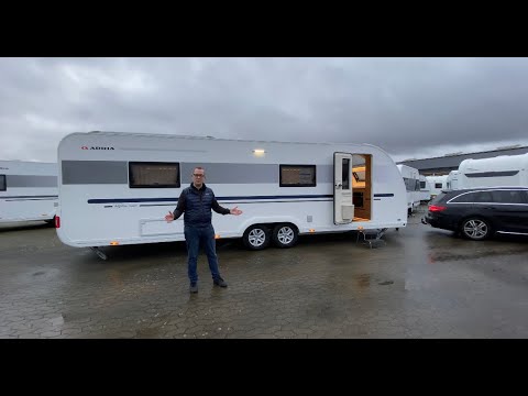 Helt ny Adria Alpina 753 HT 2018 - helårs campingvogn med læder siddegruppe, samt masser af plads.