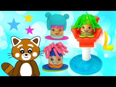 Pukkins leker frisör - Lek och lär dig färger med lera - Lek med oss