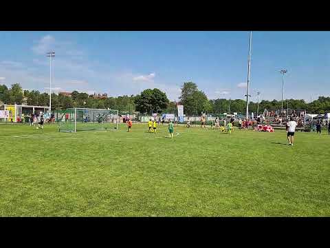 MPS Keltainen vs EsPa 2013 Keltainen 1