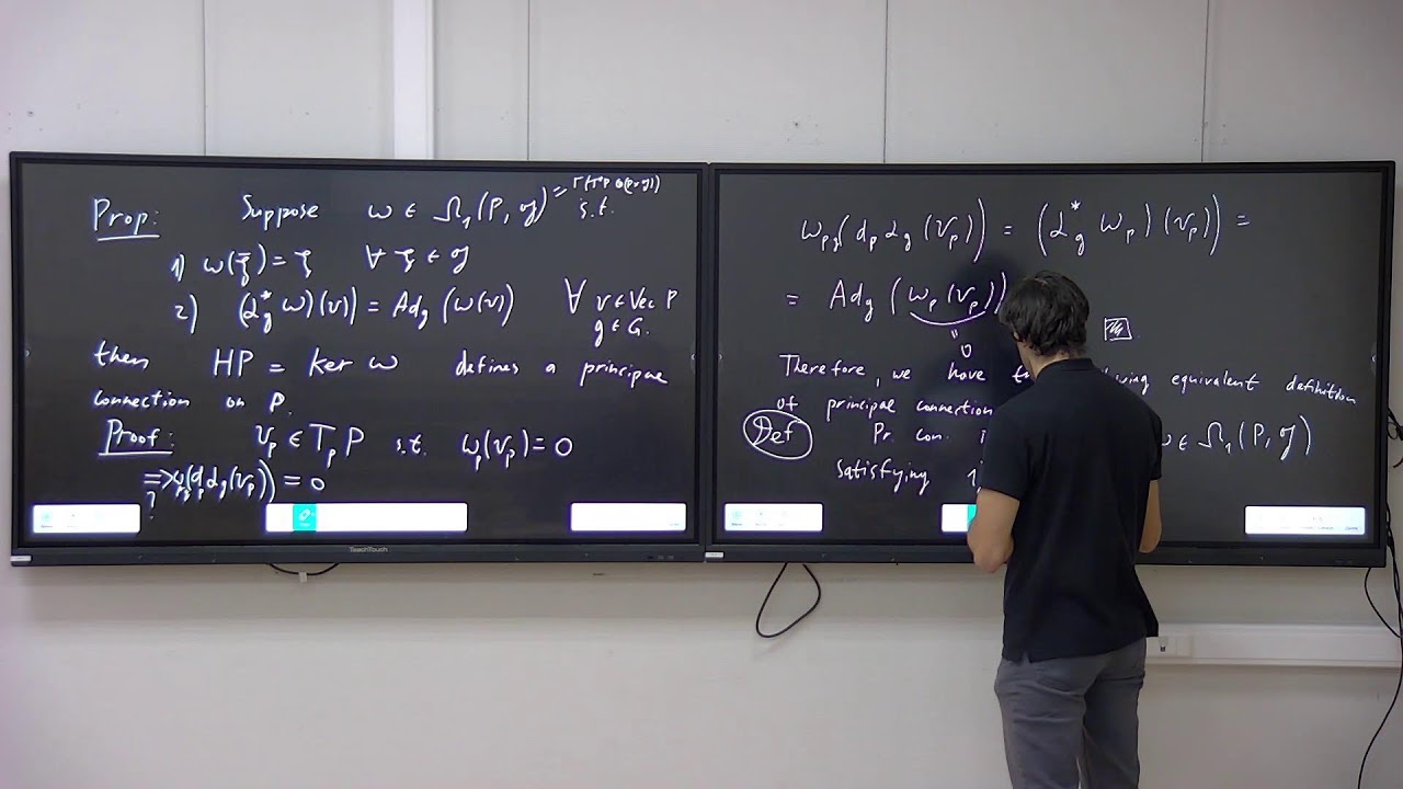 Introduction to Differential Geometry. Lecture 17. Uvarof F.