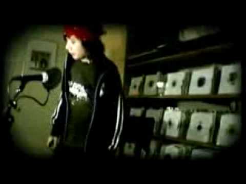 Junior Natural - Fallback - VIDEOCLIP