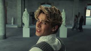 CRUSH jetzt Video ansehen CRUSH jetzt Video ansehen