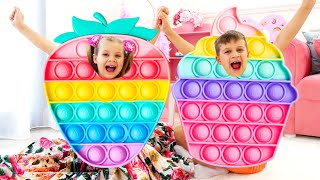 Roma and Diana - Collection of the best Challenges for kids video