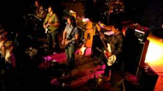 The Breeders &quot;We&#39;re Gonna Rise&quot; 8/12/09 Madison, WI 14