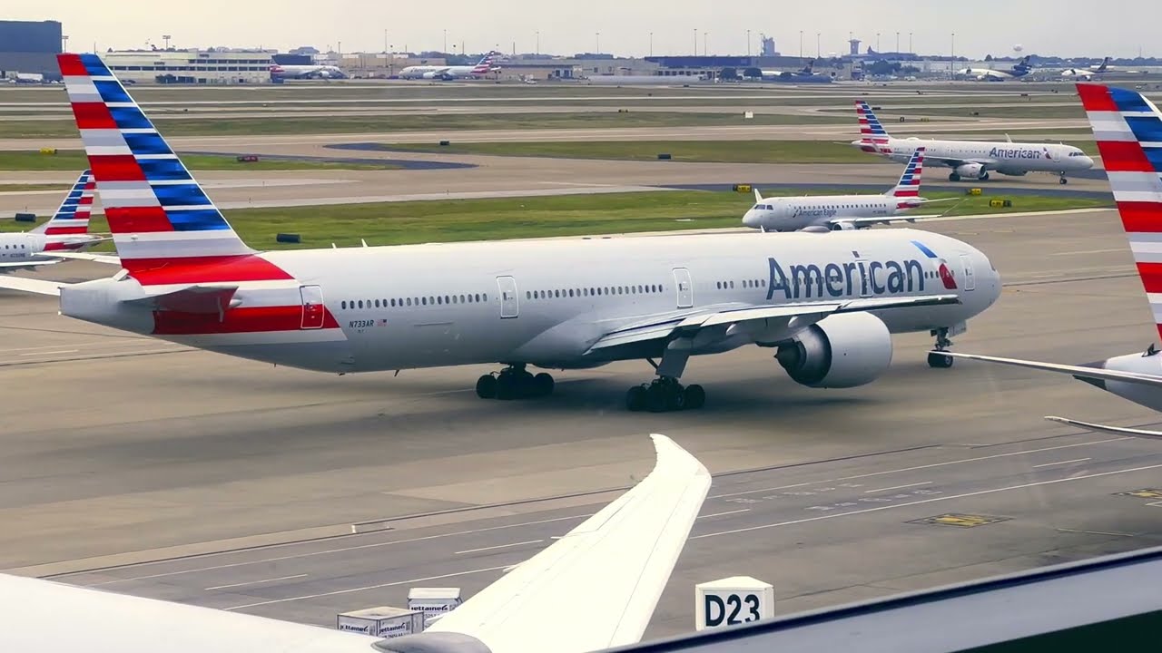 American Airlines Admirals Club thumbnail