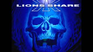 Lion's Share - Entrance
