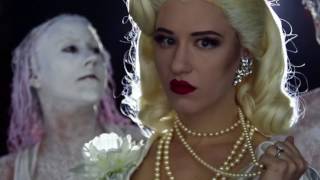 Kat Robichaud- Artists (OFFICIAL VIDEO)