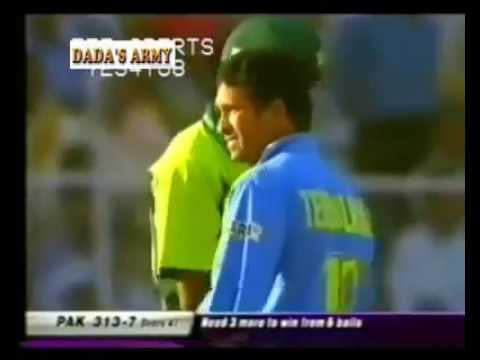 Sachin delivering the final over 3 run requires from 6 balls