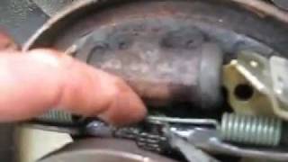 DRUM BRAKE JOB - HOW TO REPLACE DRUM BRAKE SHOES - Chrysler Example