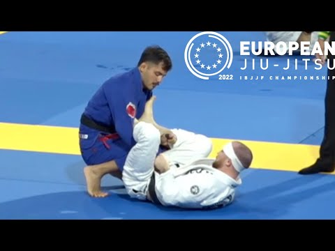 Sam Mc Nally v Eduardo Roque / European 2022