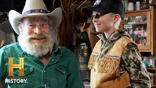 Mountain Men: Tom Sews Hank an Epic Deerskin Vest (Season 12) | History