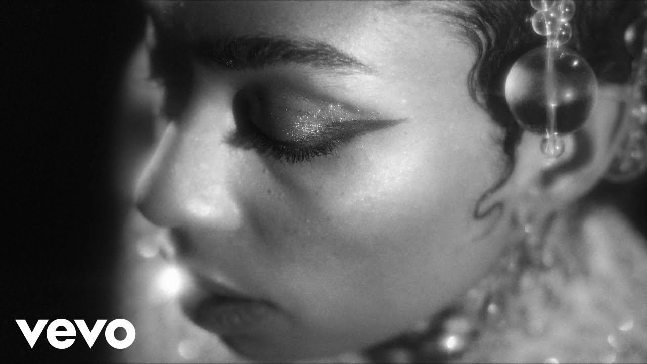 Celeste - I Can See The Change 