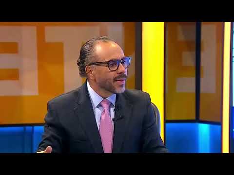 Momento incómodo en la entrevista Frente a Frente entre Moises Urbina Y Ernesto Castro #elsalvador