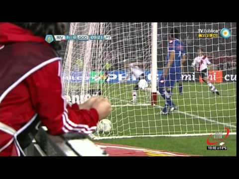GOL DE AGUIRRE - RIVER 5 GODOY CRUZ 0 - FECHA 10 (07 10 2012)
