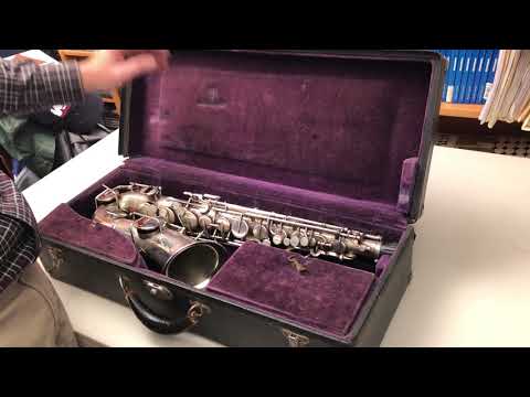 Buescher True Tone alto saxophone from 1927 - silver plated image 23
