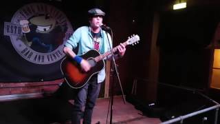 InMe's Dave McPherson - Faster The Chase (Acoustic) 29/09/16 @ Frog & Fiddle Cheltenham