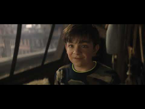 Lyle, Lyle, Crocodile - Josh gives Lyle his card