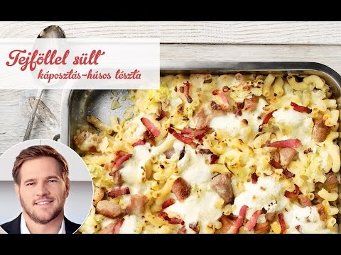 Széll Tamás receptje – Tejföllel sült káposztás-húsos tészta
