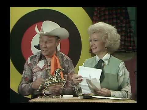 The Muppet Show - 322: Roy Rogers & Dale Evans - Cold Open (1979)