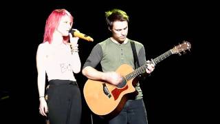 Paramore - Let This Go (Acoustic) 16th Nov Birmingham LG (HD)