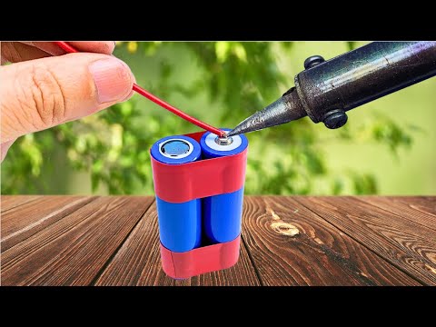Geniale DIY-Idee von genialen Heimwerkern, die Sie in Erstaunen versetzen wird! Powerbank wiederverw