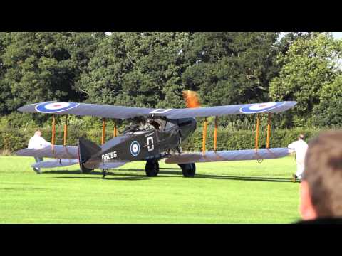 20 minutes Classic Aircraft Show, Excellent video from Shuttleworth Collection, Old Warden