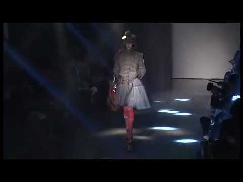 Vivienne Westwood Women's Wear Runway Fall/Winter 2012-13 by Trendstop.com