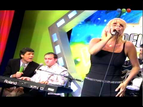 Valeria Lynch canta en vivo "Ámame en cámara lenta" - Videomatch 99