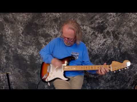 Video Demo Mint 2020 Fender Jimi Hendrex Sunburst Strat Floor Model Maple Neck Deluxe Fender Gigbag imagen 18