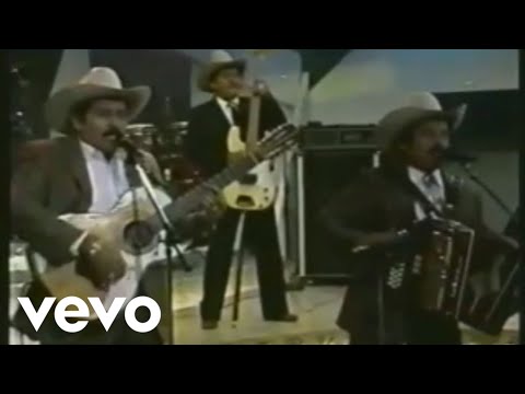 Cadetes D' Linares - No Hay Novedad (Video Oficial)