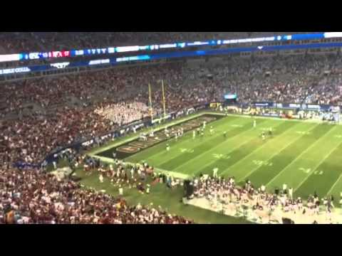 Skai Moore (Gamecocks) picks off Marquise Williams (UNC)