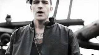 Far From A Bitch ​- Yelawolf feat. Rittz, Young Struggle & Big HUD