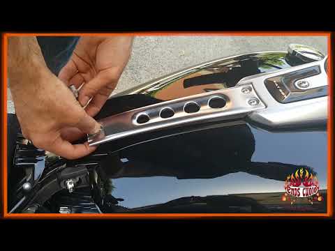 2018/2026 HARLEY-DAVIDSON® FAT BOY® - Detachable Leather Tank Bag Installation Guide - ENDS CUOIO