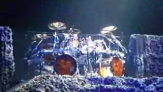 Disturbed - Live Drum solo + Down With The Sickness