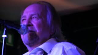 The Pretty Things   Don't Bring Me Down