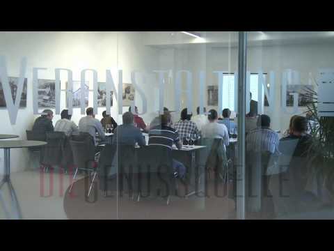 "In vino veritas" - Das Weinbasisseminar in der Genussquelle