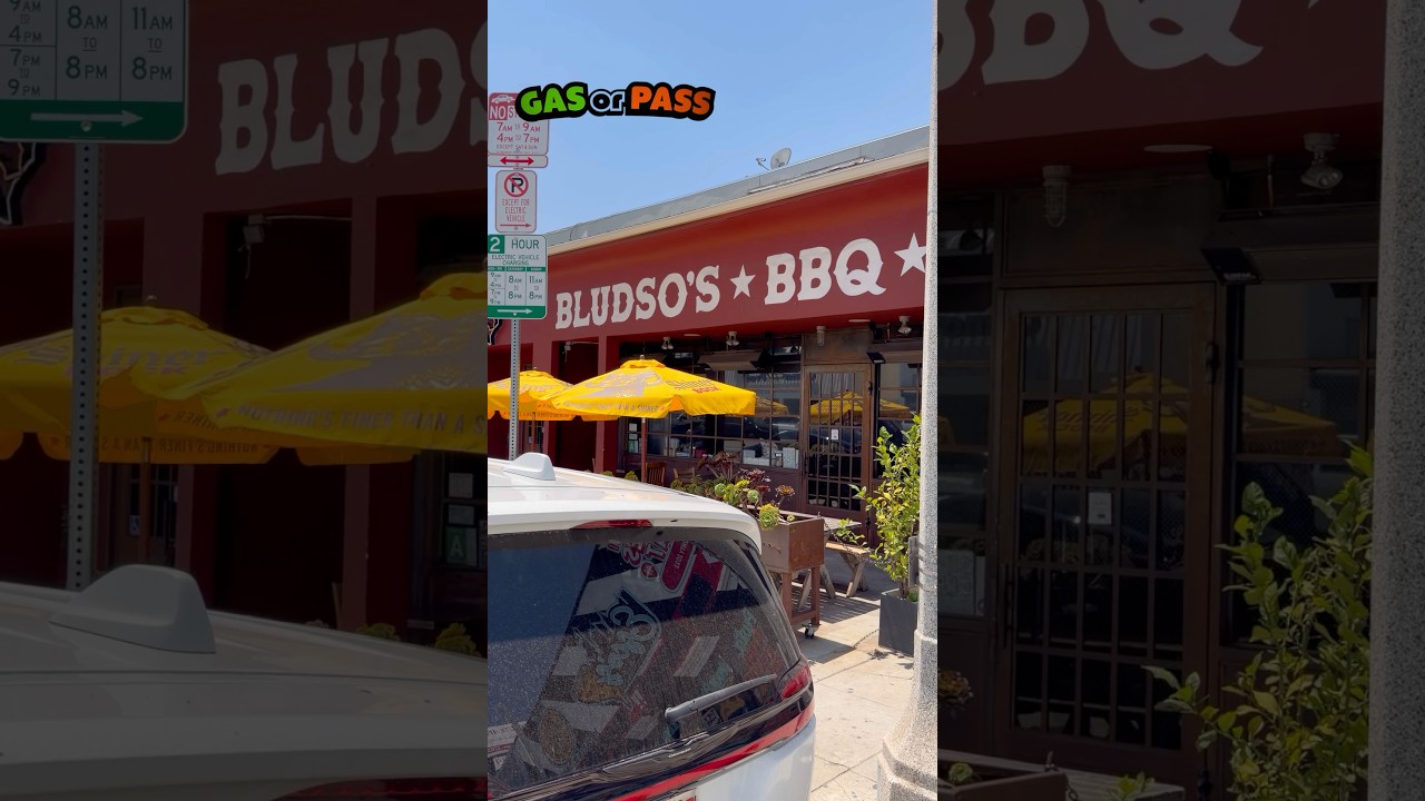 Trying Bludsos Bbq in Los Angeles California.