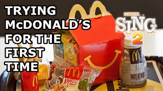 Trying McDONALD’S for the FIRST TIME! *HAPPY MEAL & HOLIDAY PIE*
