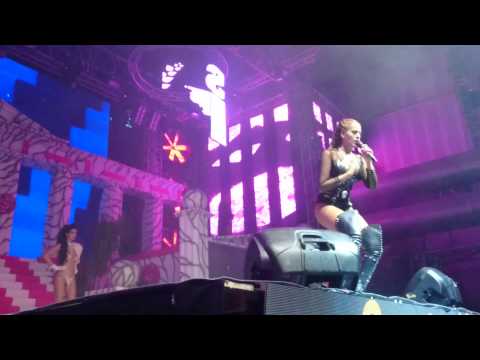 Nalaya SuperMartXé Privilège VIP ROOM 28/08/2015