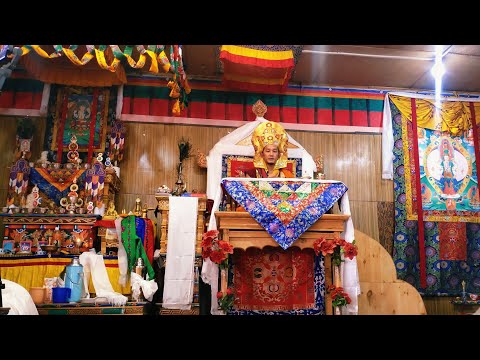 His eminence The 8th choekyong Palga Rinpoche talk on ཚུལ་ཁྲིམས།(tshul trim) at shara village
