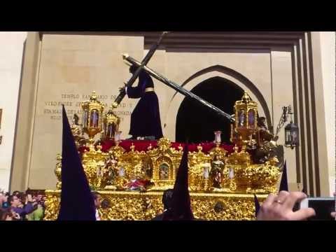 ENTRADA LOS GITANOS 2012 (LA SAETA)