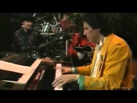 Sweethearts of The Rodeo Blue To The Bone