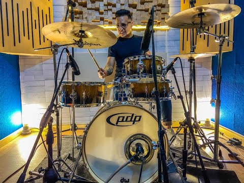 Invento - Charanga Habanera / Drum cover Arturo Miranda