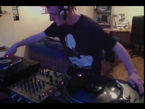 DISSIDENT - VINYL MIX - AUGUST 2014